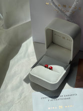 Cargar imagen en el visor de la galería, LADYBUG EARRINGS