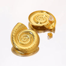 Cargar imagen en el visor de la galería, SHELL EARRINGS