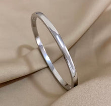 Cargar imagen en el visor de la galería, DANE BANGLE