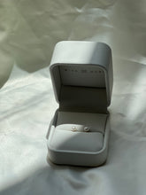 Cargar imagen en el visor de la galería, BABY PEARLS