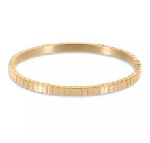 Cargar imagen en el visor de la galería, CHLOE BANGLE