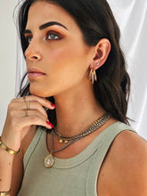 Cargar imagen en el visor de la galería, LA SANTA NECKLACE