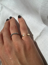 Cargar imagen en el visor de la galería, CLAW RING