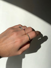 Cargar imagen en el visor de la galería, ANILLO ORO CON RUBI MARQUESA