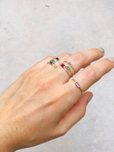 Cargar imagen en el visor de la galería, ANILLO RUBI ORO