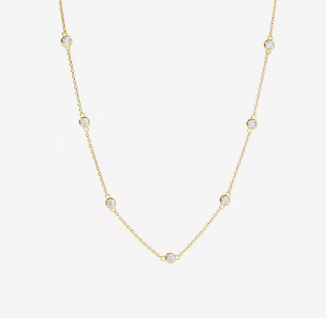 MIA NECKLACE