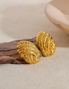 OVAL NUG EARRINGS