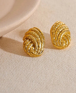 OVAL NUG EARRINGS