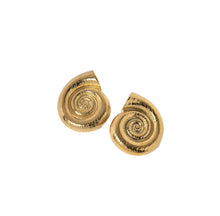 Cargar imagen en el visor de la galería, SHELL EARRINGS
