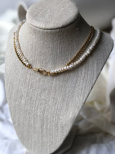 ALICE PEARL NECKLACE