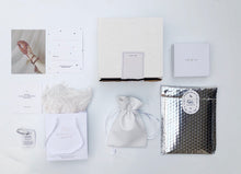 Cargar imagen en el visor de la galería, Gift Wrap
