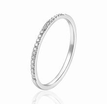 Cargar imagen en el visor de la galería, ANILLO CHURUMBELA PLATEADO
