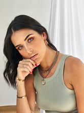 Cargar imagen en el visor de la galería, LA SANTA NECKLACE
