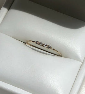 DIAMOND RING