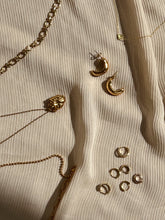 Cargar imagen en el visor de la galería, PAULA HOOPS
