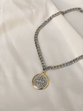 Cargar imagen en el visor de la galería, LA SANTA NECKLACE
